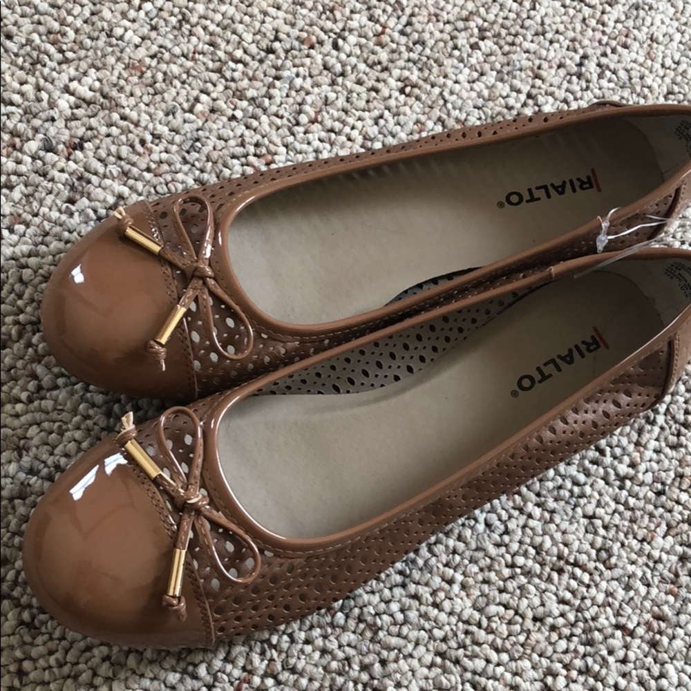 tan flats